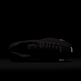 Nike Shox R4 Angle 6