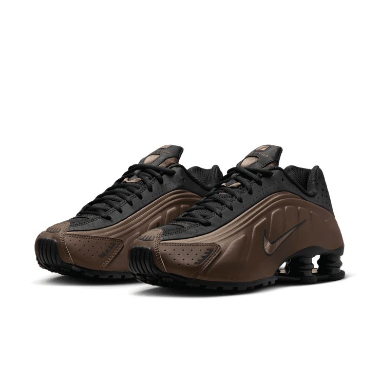 スニーカー Nike SS25 SHOX R4 (AR3565 007) Nike Shox R4 'Off Noir Ironstone' (W) - AR3565-007 Release Info