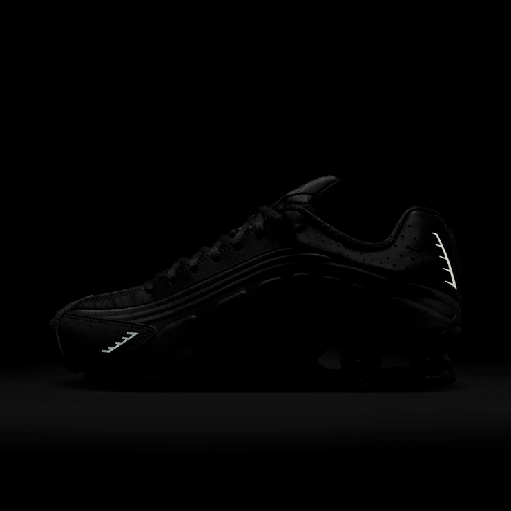 Nike Shox R4 'Off Noir Ironstone' (W) Angle 9