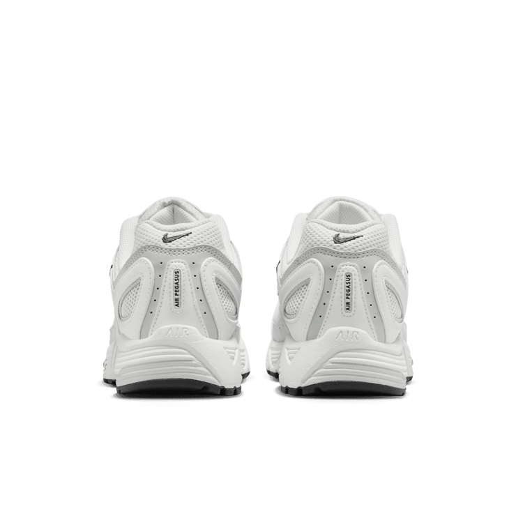 Nike Air Pegasus 2005 Angle 3