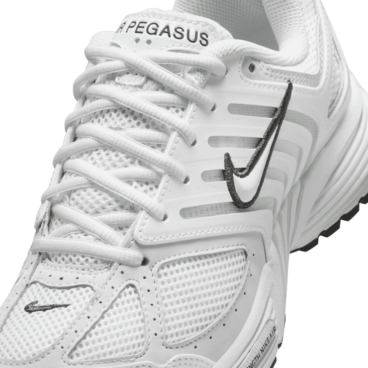 Nike Air Pegasus 2005 Angle 4