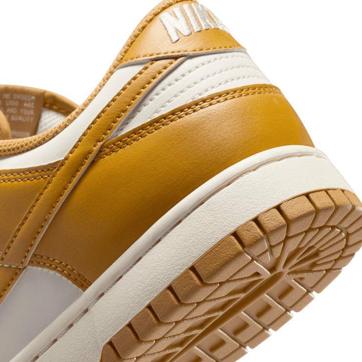 Nike Dunk Low 'Wheat' Angle 5
