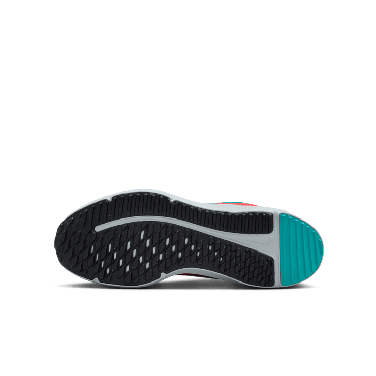 Nike Cosmic Runner Road Angle 0