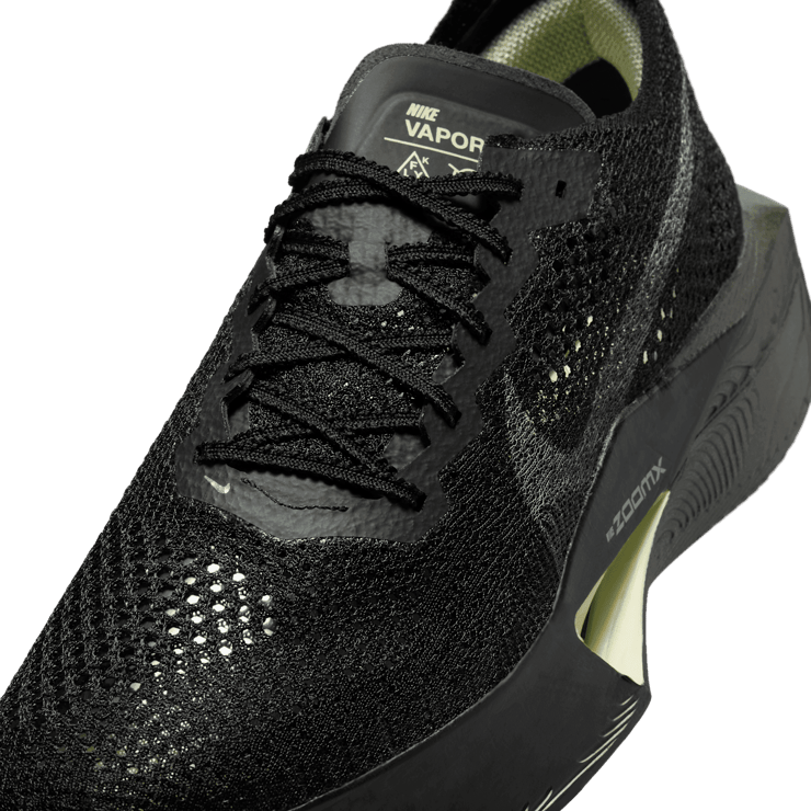 Nike Vaporfly 3 Road Racing Angle 4