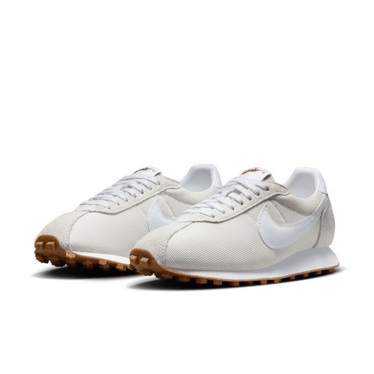 Nike LD-1000 Angle 2