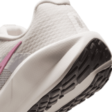 Nike Downshifter 13 Road (Extra Wide) Angle 5