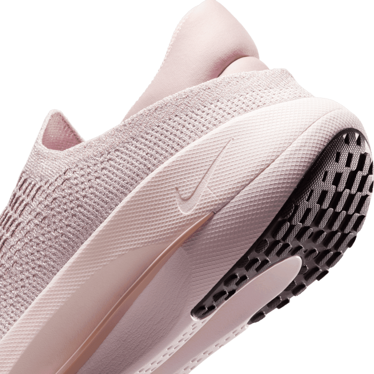 Nike Reina EasyOn Premium Angle 5