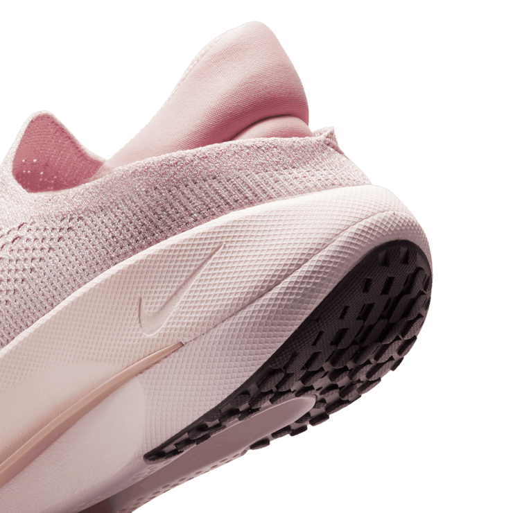 Nike Reina EasyOn Premium Angle 6