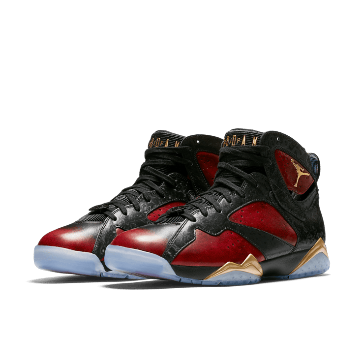 Jordan 7 Retro Doernbecher Angle 2