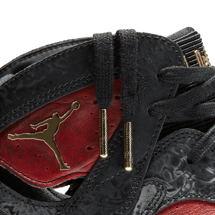 Jordan 7 Retro Doernbecher Angle 4