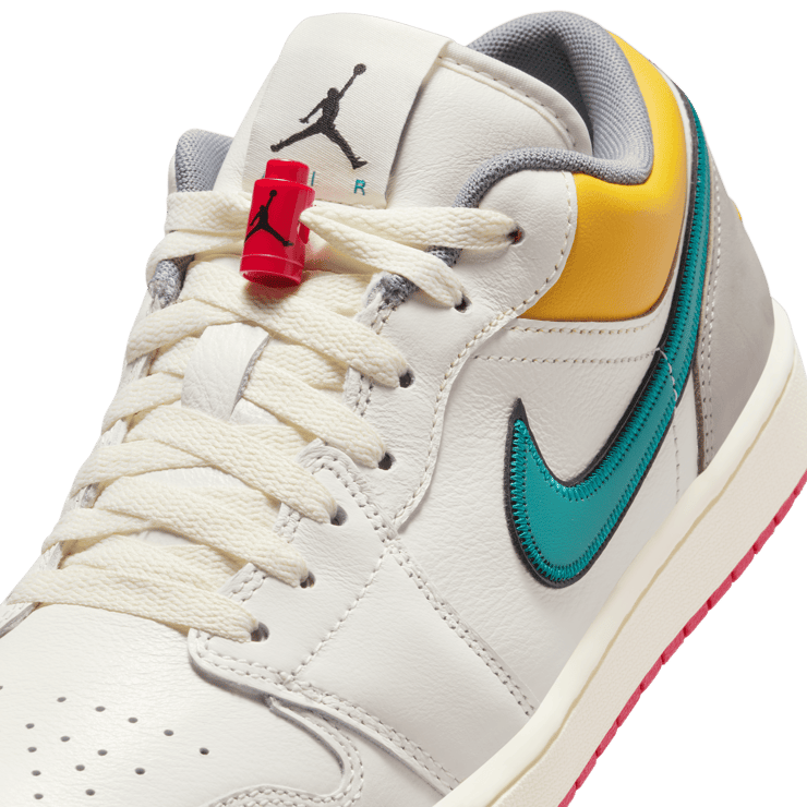 Air Jordan 1 Low Lace Toggle Angle 6