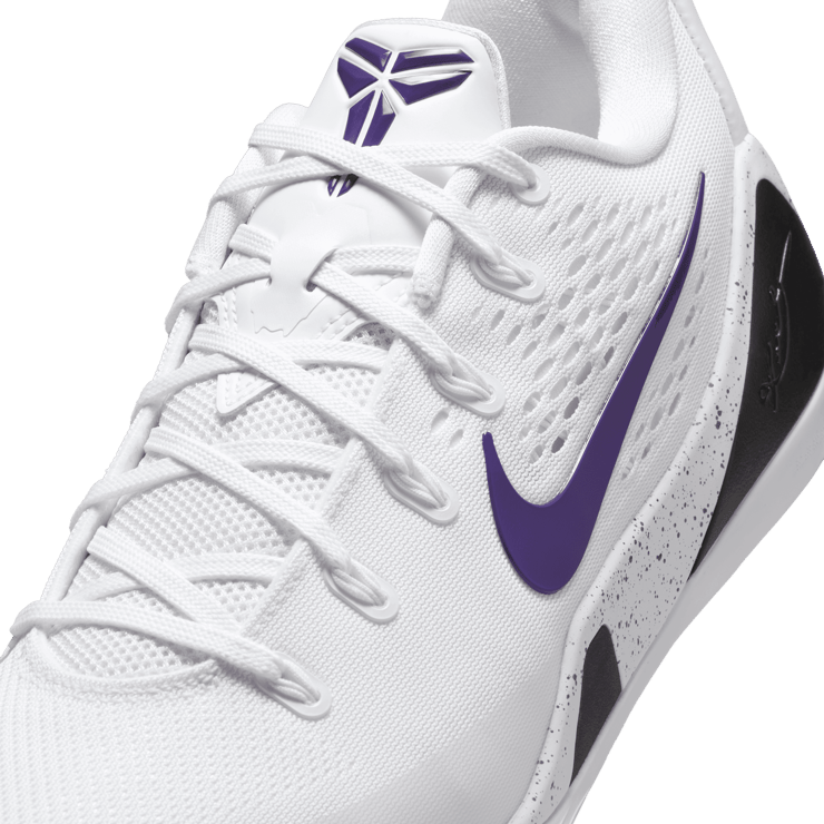 Nike Kobe 9 EM Low Protro Lakers Home Angle 5