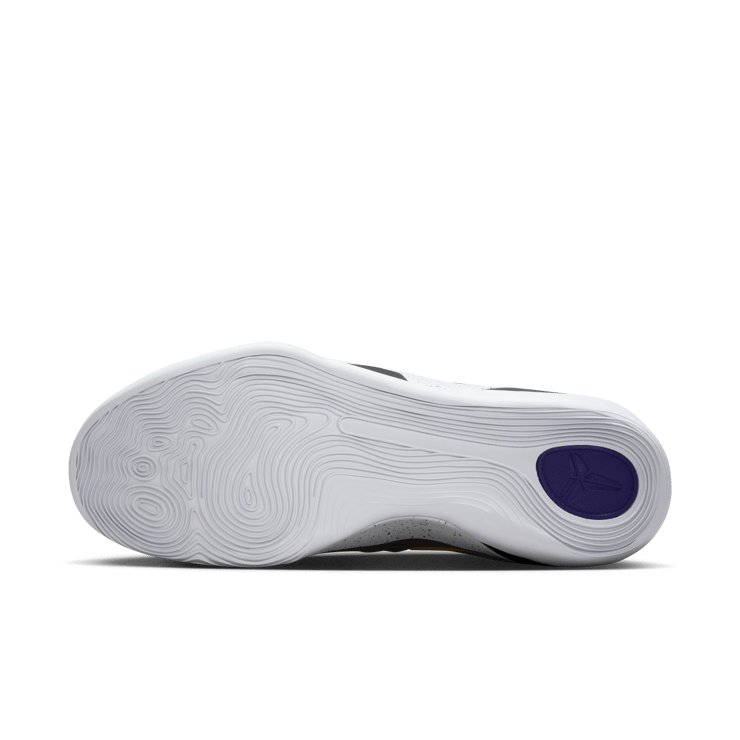 Nike Kobe 9 EM Low Protro Lakers Away Angle 3