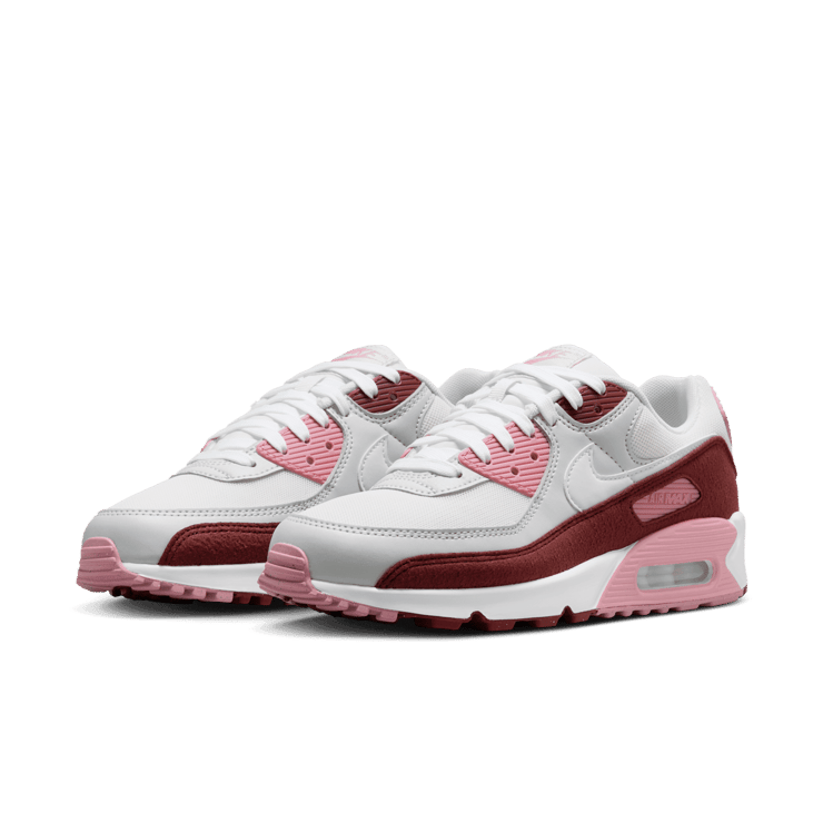 Nike Air Max 90 Valentine’s Day (W) (2025) Angle 2