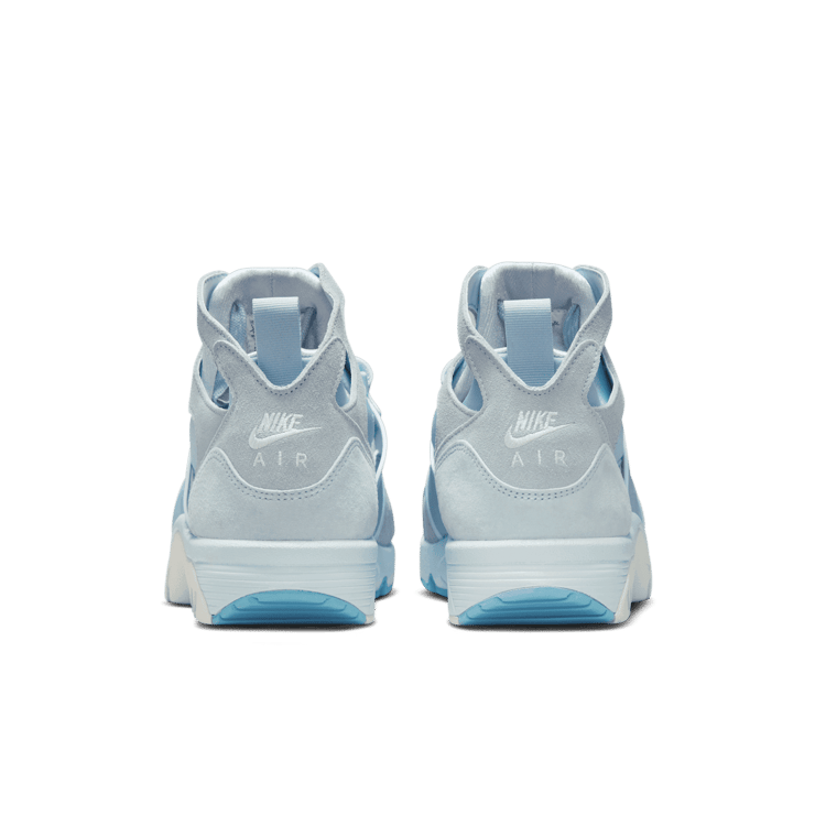 NIKE ☆ Air Trainer Huarache ‘Blue Tint’ The Nike Air Trainer Huarache Blue Tint Releases April 2025