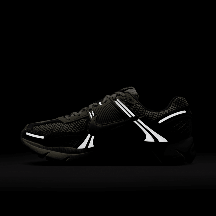 Nike Zoom Vomero 5 Game Royal Coconut Milk (W) Angle 9