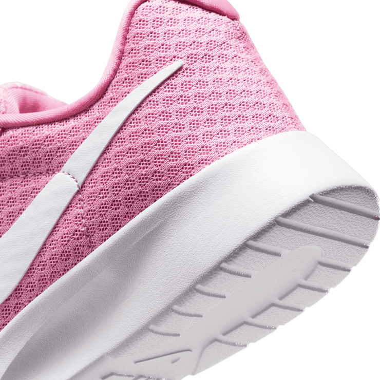 Nike Tanjun EasyOn Angle 4
