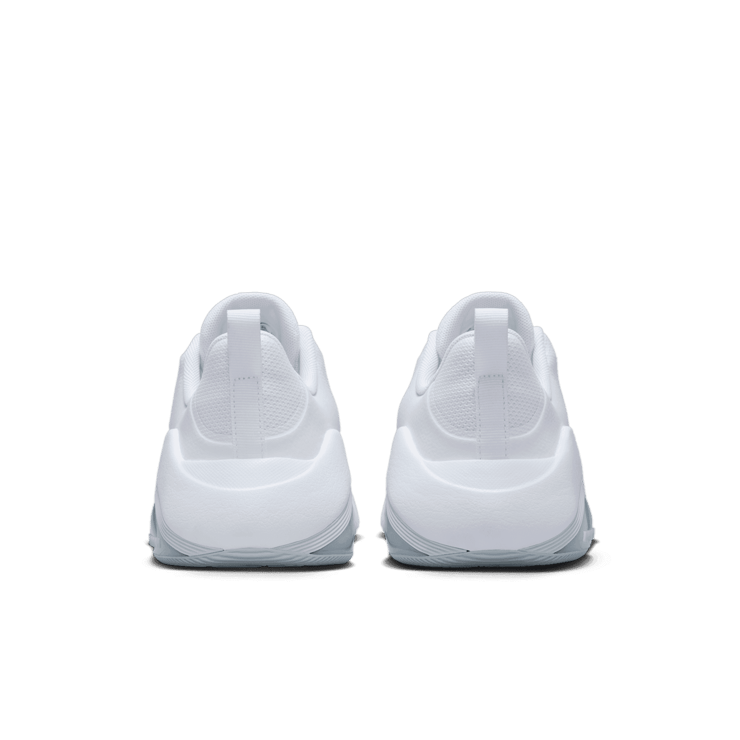 Nike Bella 7 Workout Angle 3