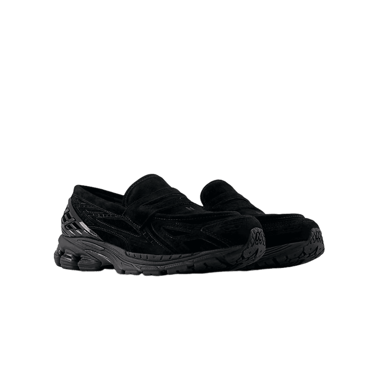 New Balance 1906L Black Suede Angle 2