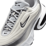 Nike Air Max Portal SE Angle 4