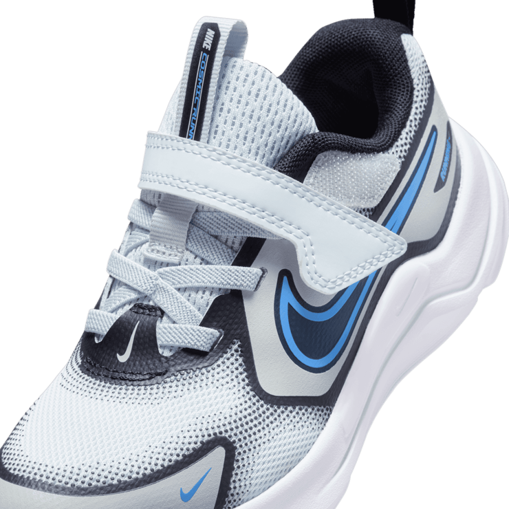 Nike Cosmic Runner Angle 4