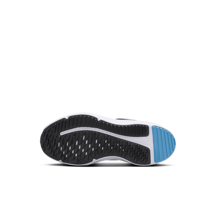 Nike Cosmic Runner Angle 0