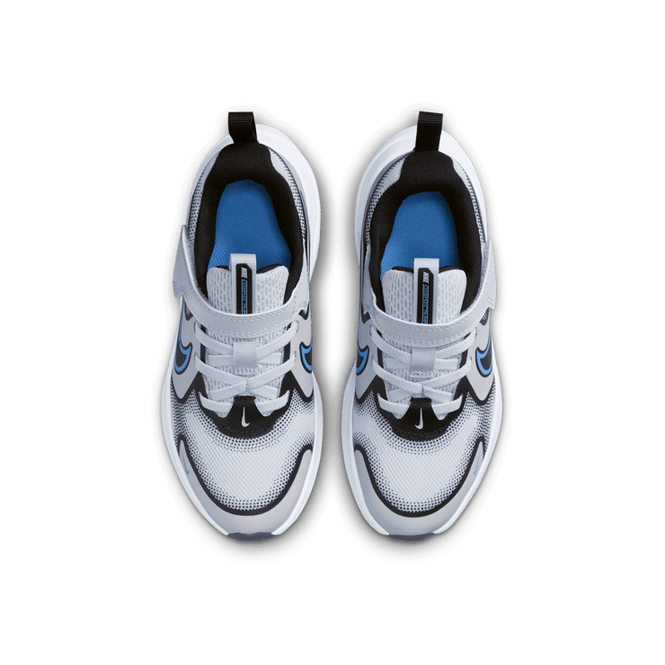 Nike Cosmic Runner Angle 1