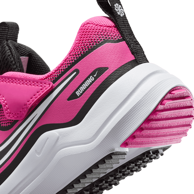 Nike Cosmic Runner Angle 5