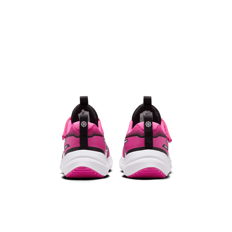 Nike Cosmic Runner Angle 3