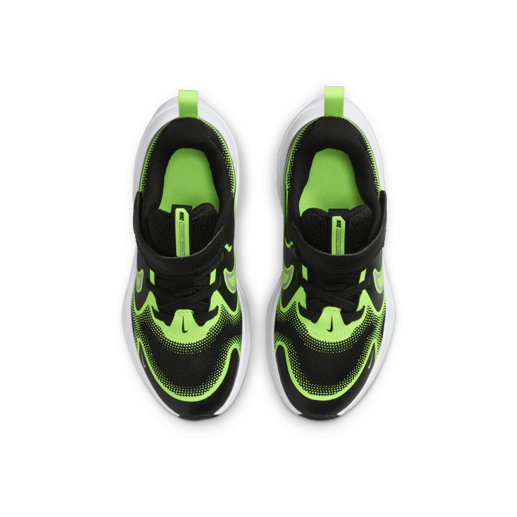 Nike Cosmic Runner Angle 1