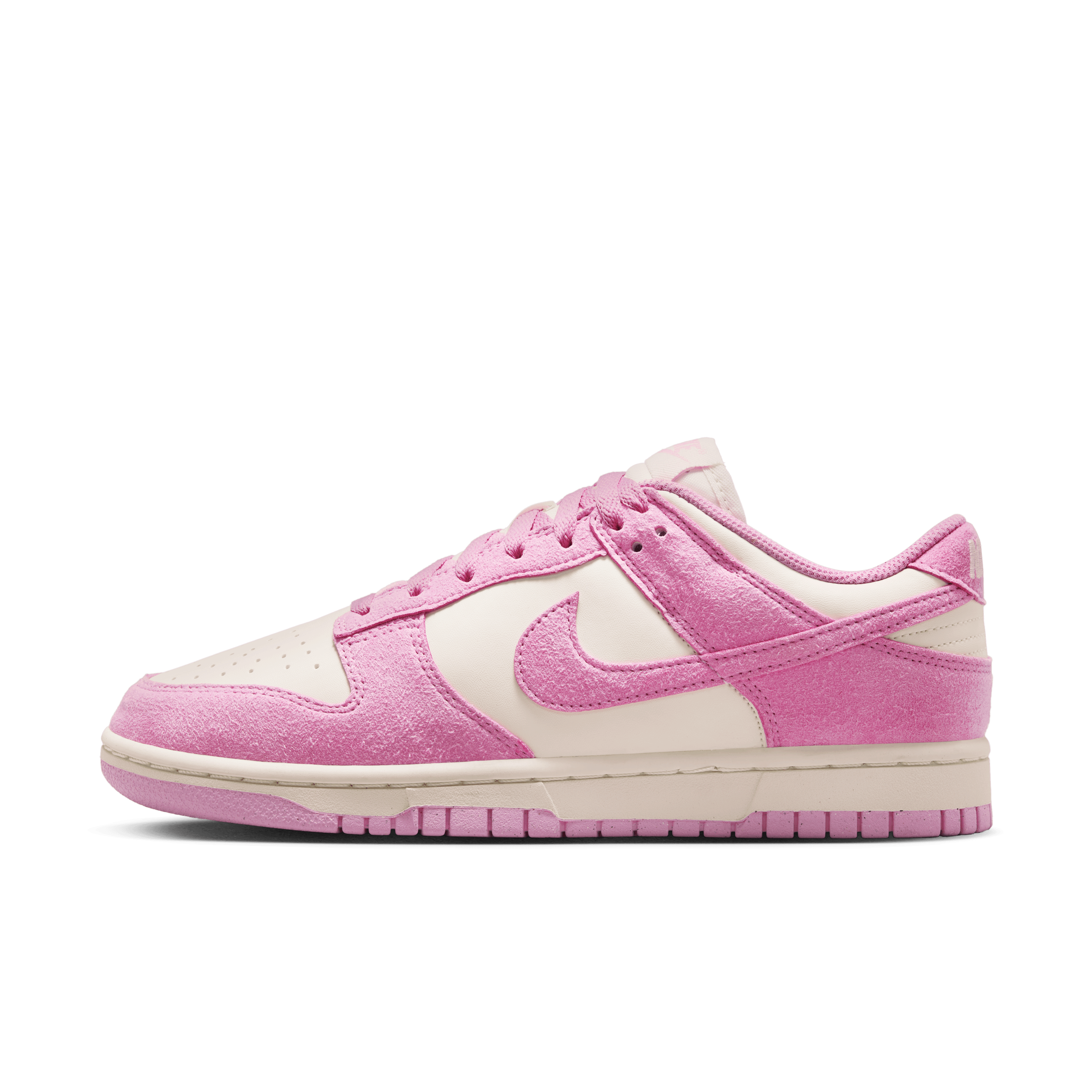 strawberry pink dunks release date