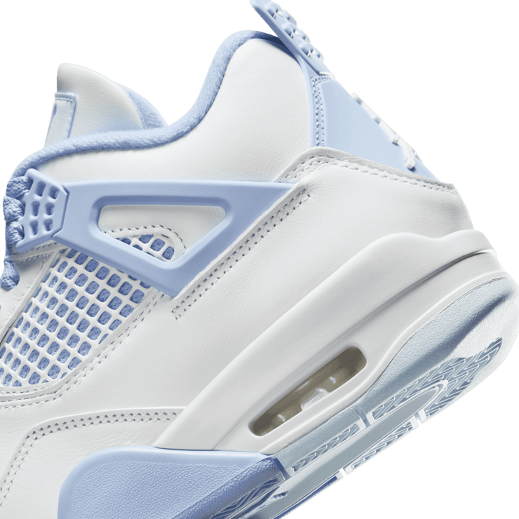Air Jordan 4 Retro Forget Me Not (W) Angle 5