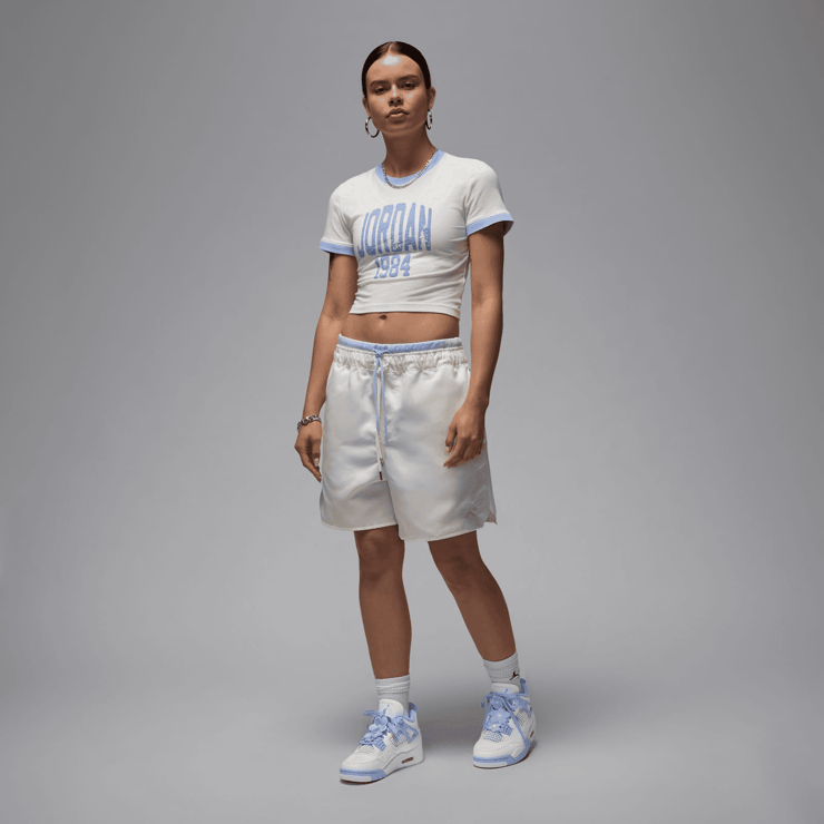 Air Jordan 4 Retro Forget Me Not (W) Angle 8