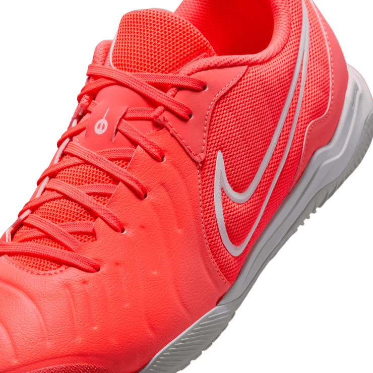 Nike Tiempo Legend 10 Academy Indoor/Court Low-Top Soccer Angle 4