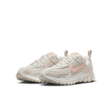 Nike Vomero 5 Angle 2
