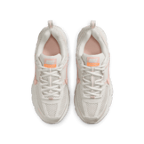 Nike Vomero 5 Angle 1