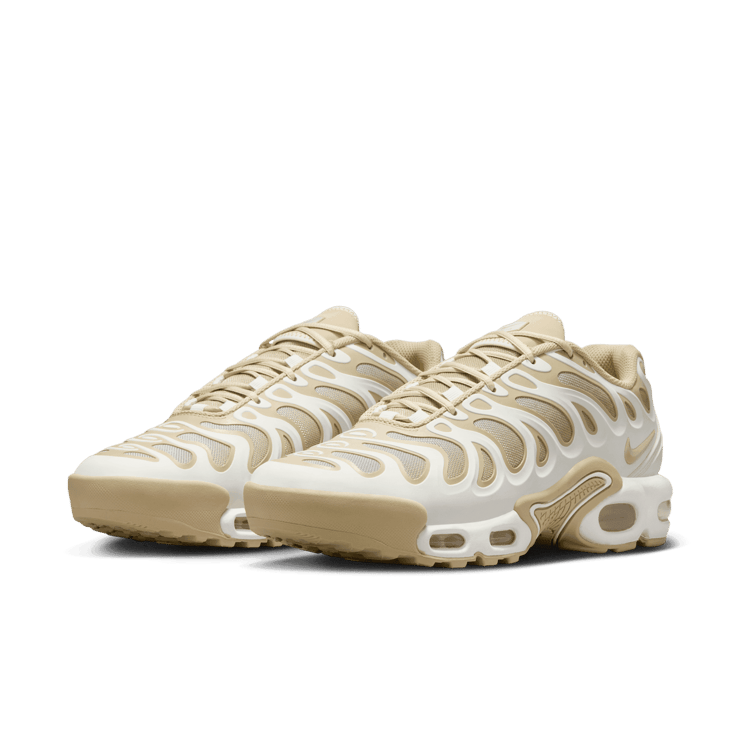 Nike Air Max Plus Drift Angle 2