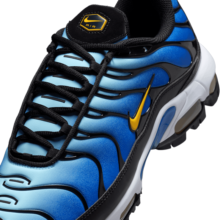 Nike Air Max Plus Golf Hyper Blue Angle 4