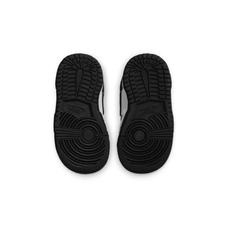 Nike Dunk Low Panda (TD) Angle 0