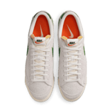 Nike Blazer Low '77 Premium Angle 1