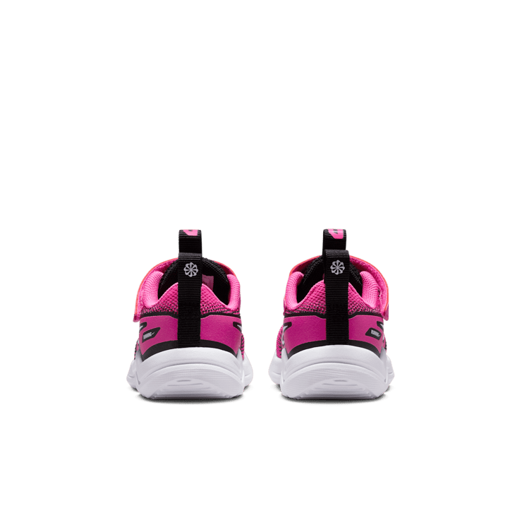 Nike Cosmic Runner Angle 3