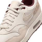 Nike Air Max 1 Light Orewood Brown Burgundy Crush Angle 8