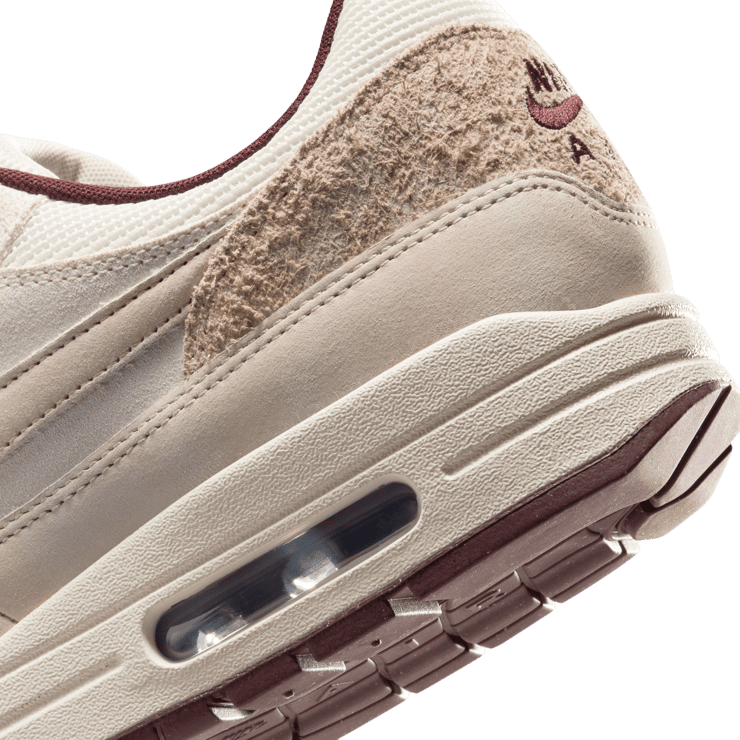Nike Air Max 1 Light Orewood Brown Burgundy Crush Angle 7