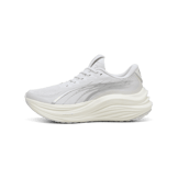 PUMA MagMax NITROâ¢ in White Angle 1