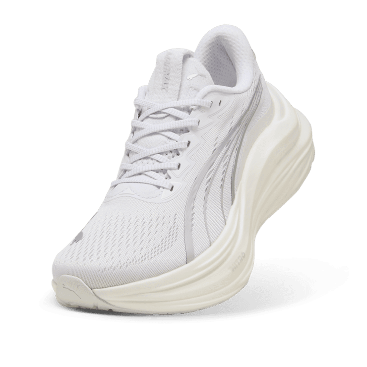 PUMA MagMax NITROâ¢ in White Angle 2