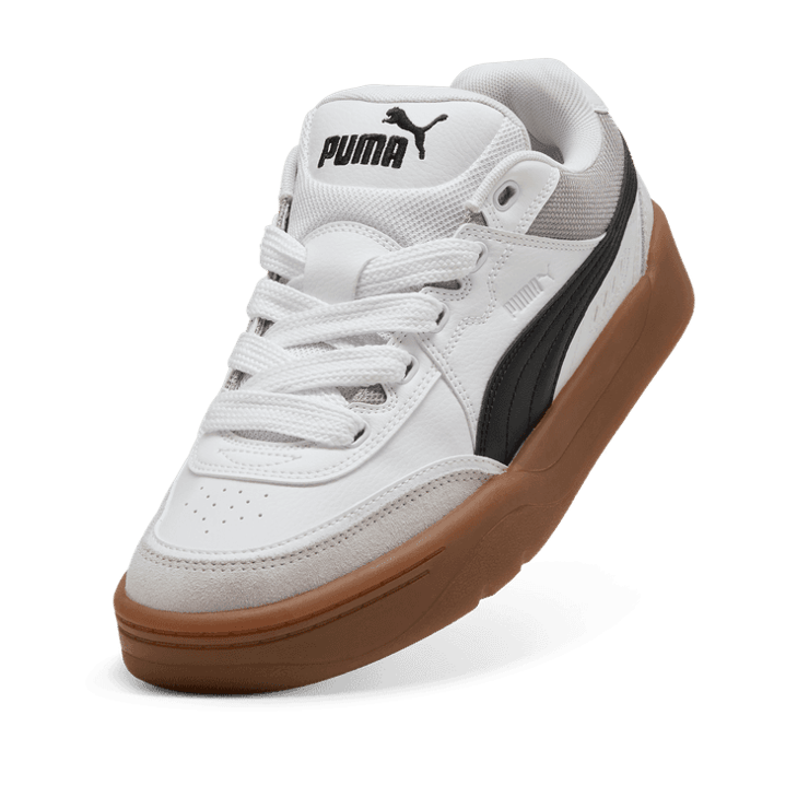 PUMA Park Lifestyle SK8 Sneakers in White Angle 2