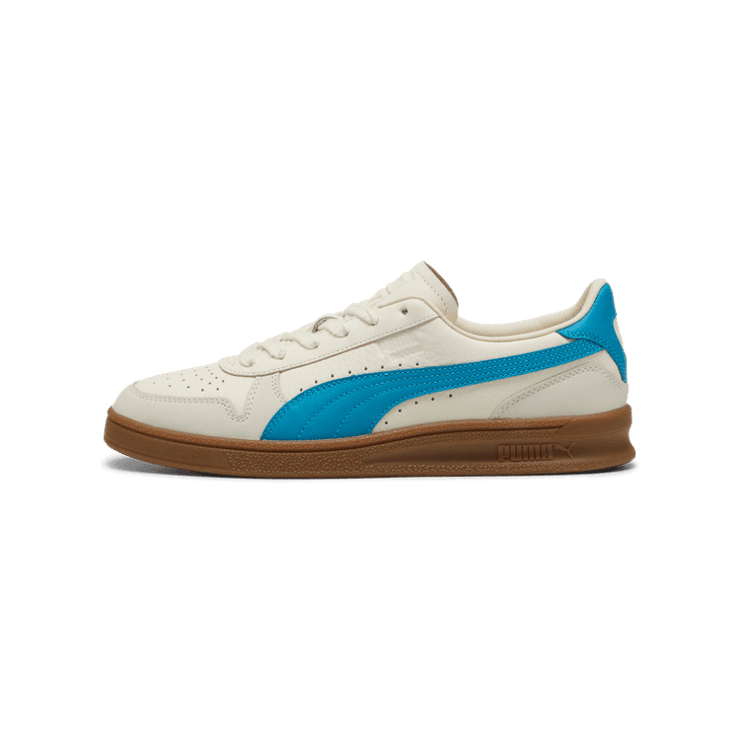 PUMA Indoor OG Sneakers in White Angle 1