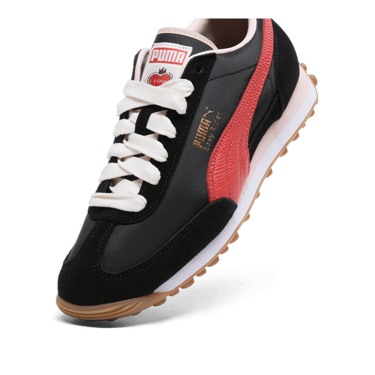 PUMA Easy Rider Lovers Sneakers in Black Angle 2