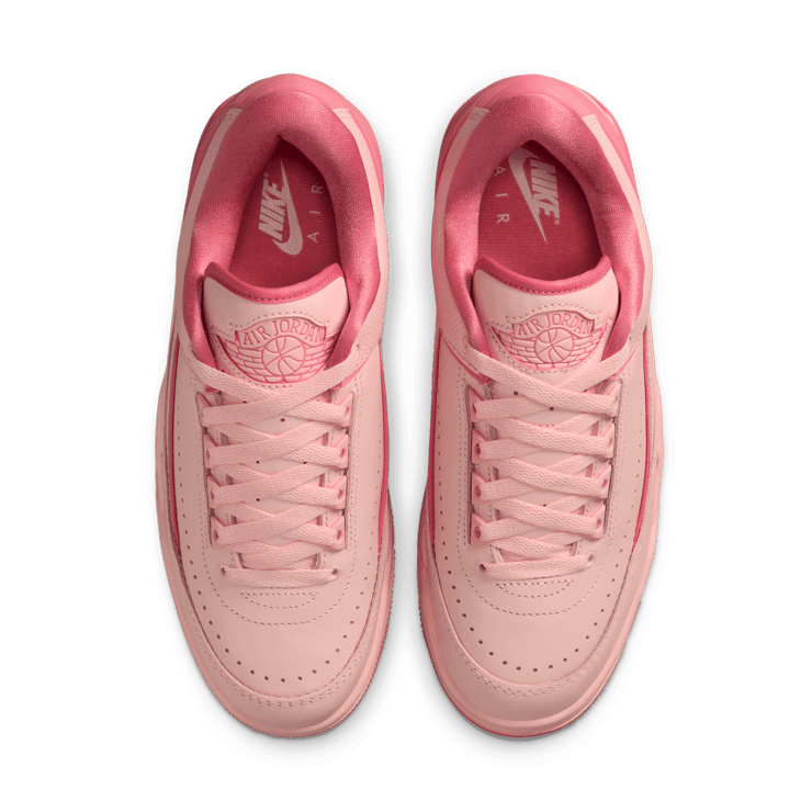 Air Jordan 2/3 Valentine's Day (W) Angle 3