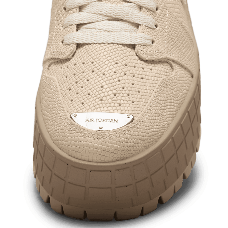 Air Jordan 1 Brooklyn Low Rattan (W) Angle 6